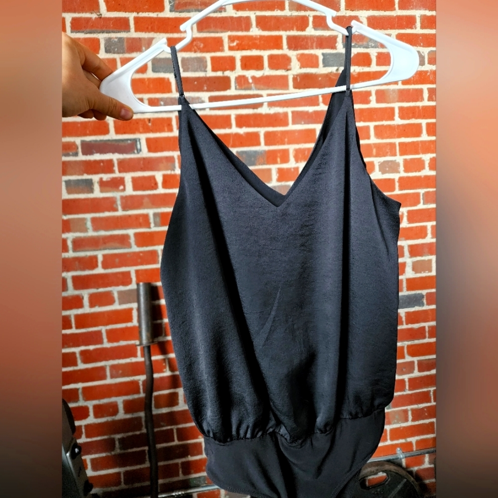 Bodysuit blouse, black tanktop